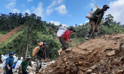 Tìm được thêm thi thể ở khu vực sạt lở khiến 11 người mất tích